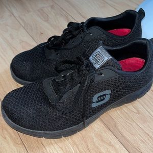 Sketchers black non slip work shoes